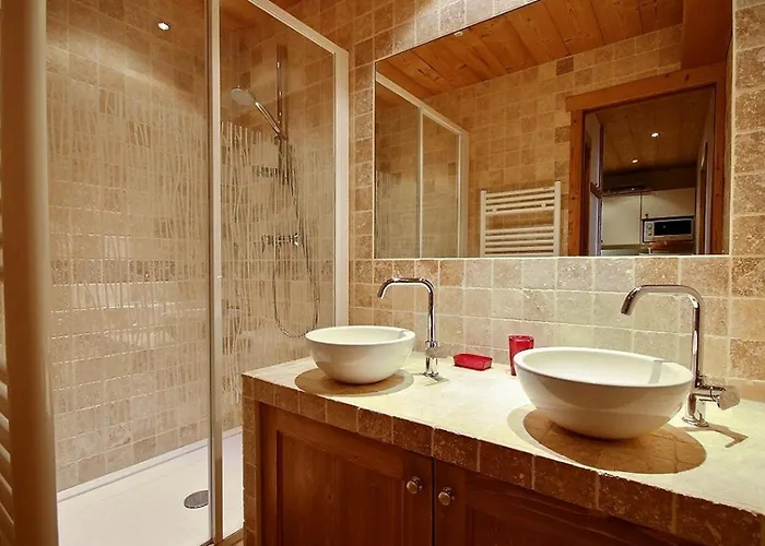 Renove, 4 Pers, Pied Des Pistes, Proche Commerces - Fr-1-455-77 拉普拉涅